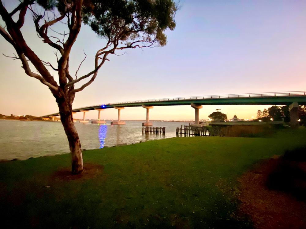 Hindmarsh Island Bridge, Goolwa, South Australia (photograph by Stephen McDonald)
